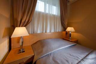 Гостиница Отель  Новый Смоленск Стандартный двухместный номер с 1 кроватью-14